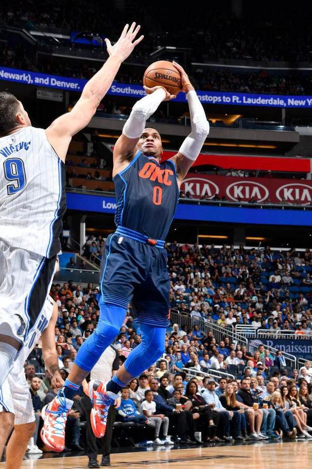 线上赛事-英超赛程吃紧，俄克拉荷马雷霆加时末段手感冰凉，质疑声仍在，纪律约束更严格的简单介绍